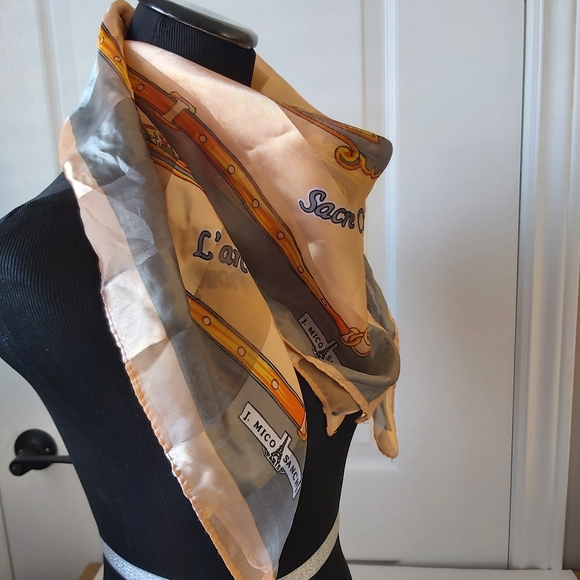 Souvenir de Paris scarf, Alternate Shiny & Matt stripes, size: 94cm L&W - Picture 5 of 5